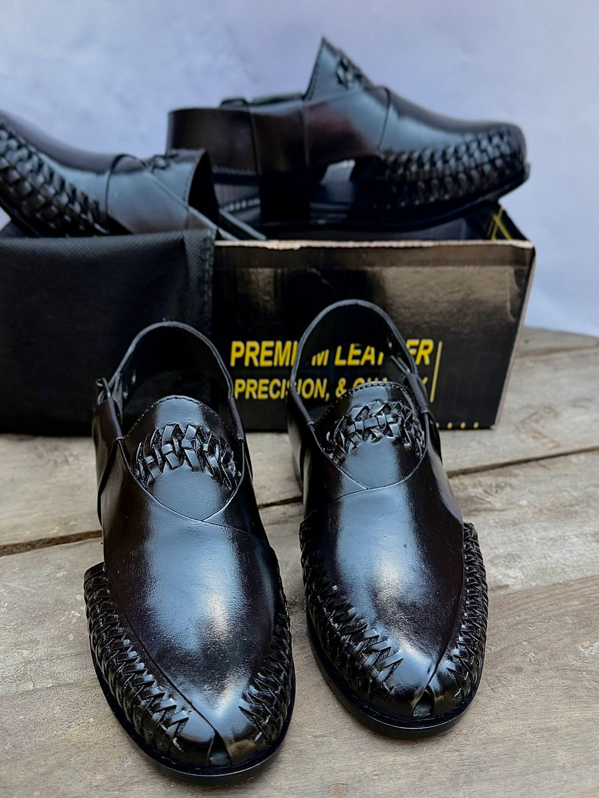 Black Braided Crown Peshawari Sandals for Men – Handcrafted Traditional Chappal with Buckle Strap